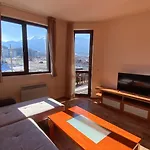 Snow Mountain View 아파트 *