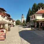 Snow Mountain View Daire Bansko